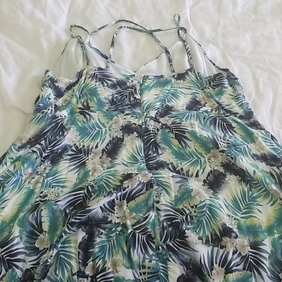 Forever 21 Tropical Print Dress - Picture 2 of 2